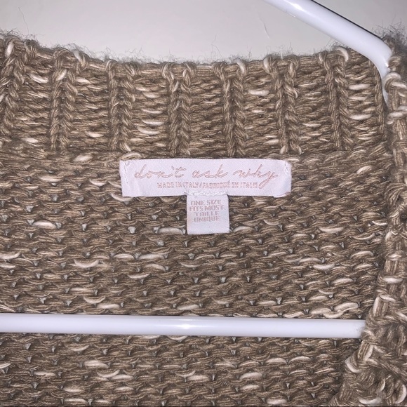 Cropped scoop neck sweater - Picture 2 of 3